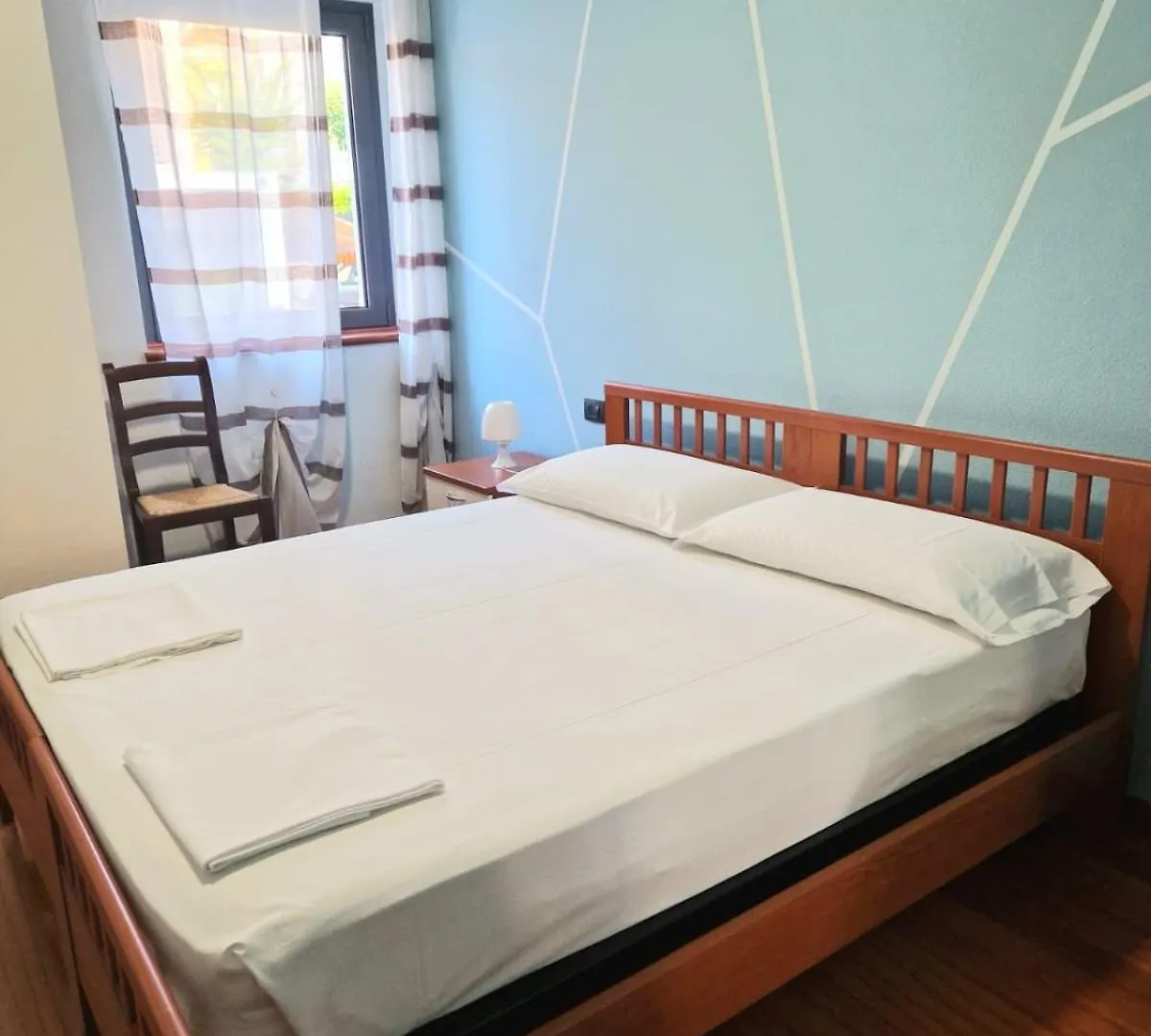 Garda Dreams Apartment Torri Del Benaco 0*,  Ιταλία