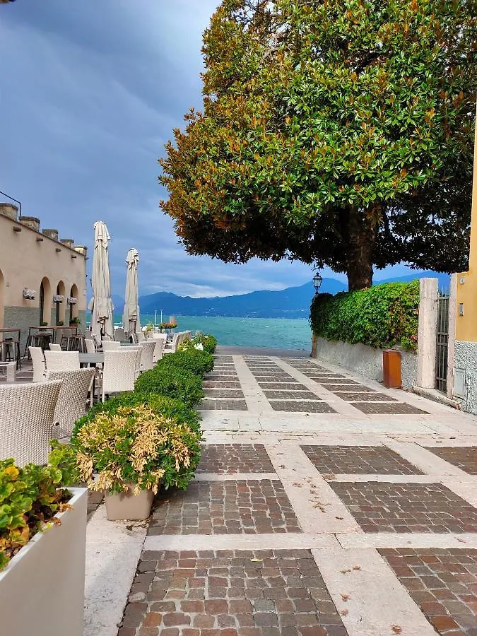 Garda Dreams Apartment Torri Del Benaco Italia